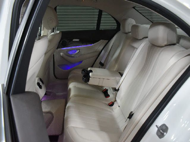 MERCEDES BENZ E CLAS 2017 Image 31