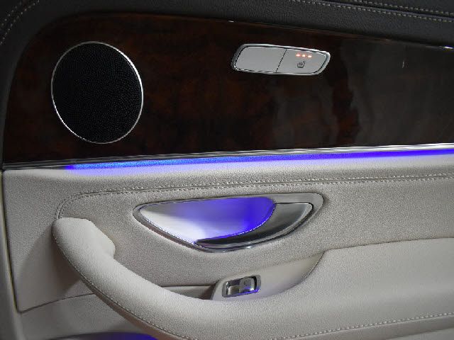 MERCEDES BENZ E CLAS 2017 Image 31