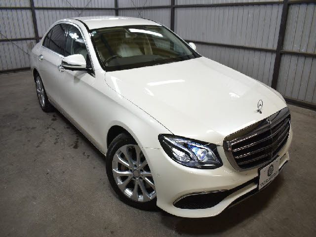 MERCEDES BENZ E CLAS 2017 Image 31