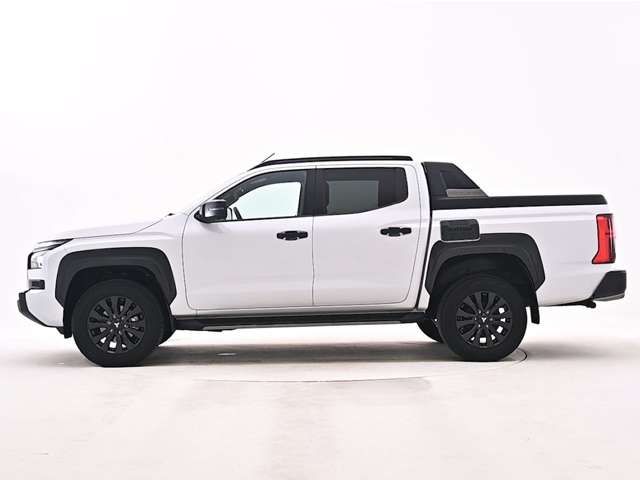 MITSUBISHI TRITON 2024 Image 31