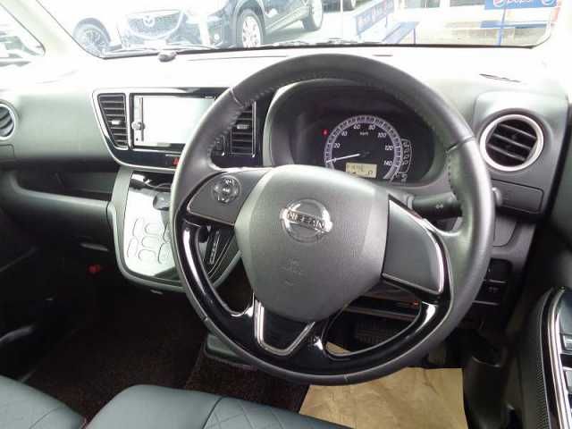 NISSAN DAYZ ROOX 2017 Image 31