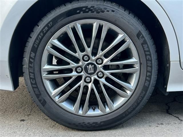 TOYOTA CROWN SEDAN HYBRID 4 2020 Image 31