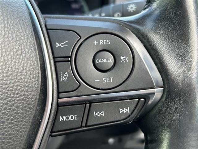 TOYOTA CROWN SEDAN HYBRID 4 2020 Image 31