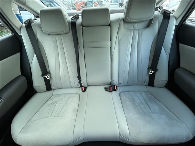 TOYOTA CROWN SEDAN HYBRID 4 2020 Image 31