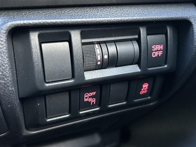 SUBARU XV HYBRID 2022 Image 31