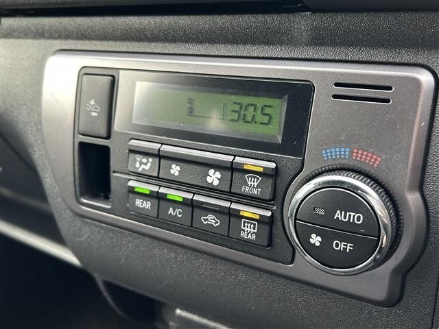 TOYOTA HIACE VAN 4WD 2020 Image 31