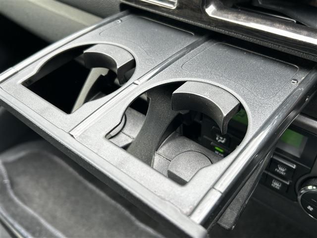 TOYOTA HIACE VAN 4WD 2020 Image 31