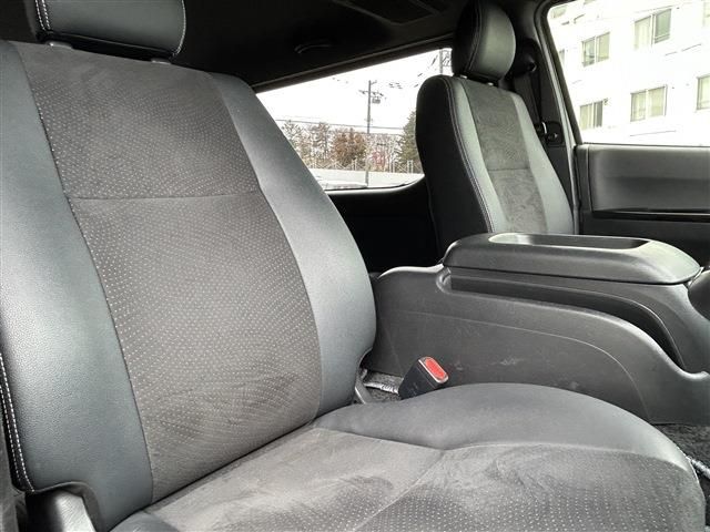 TOYOTA HIACE VAN 4WD 2020 Image 31