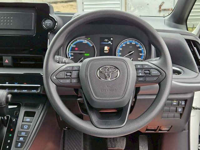 TOYOTA NOAH HYBRID 2025 Image 31