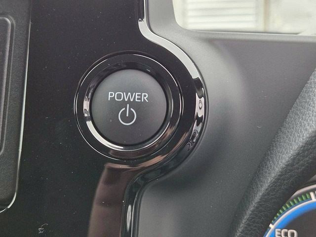 TOYOTA NOAH HYBRID 2025 Image 31