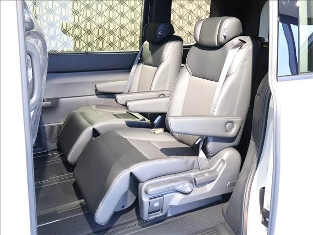 HONDA STEPWAGON E:HEV SPAD 2026 Image 31