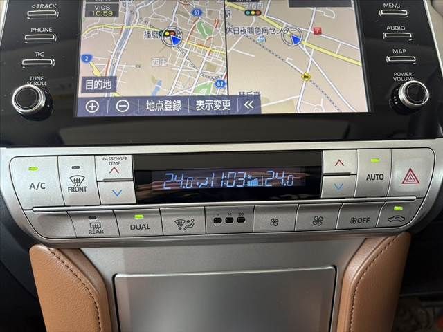 TOYOTA LANDCRUISER PRADO 2022 Image 31