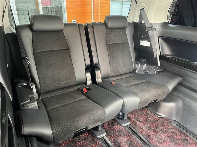 TOYOTA VELLFIRE 2013 Image 31