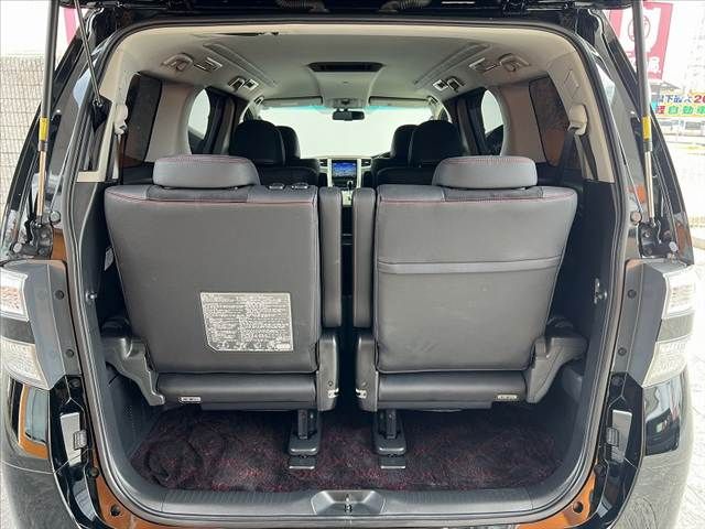 TOYOTA VELLFIRE 2013 Image 31