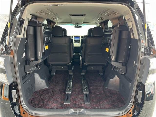 TOYOTA VELLFIRE 2013 Image 31