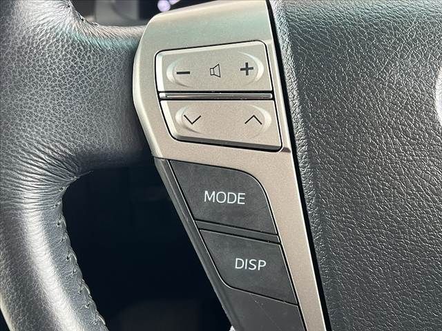 TOYOTA VELLFIRE 2013 Image 31