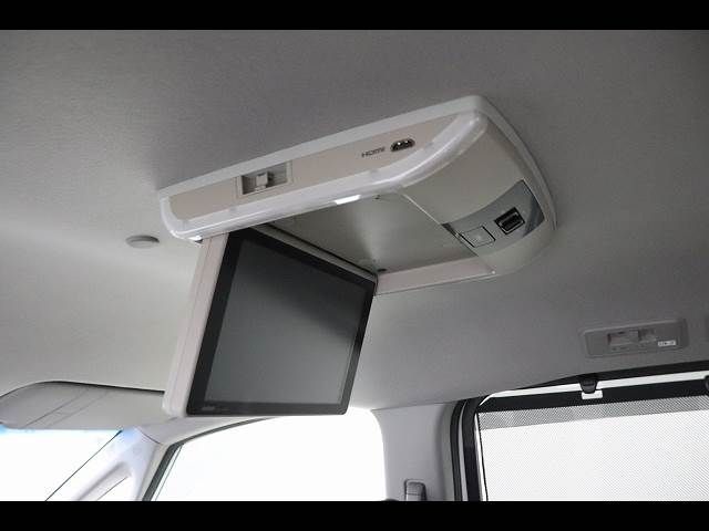 HONDA STEPWAGON SPADA 2017 Image 31