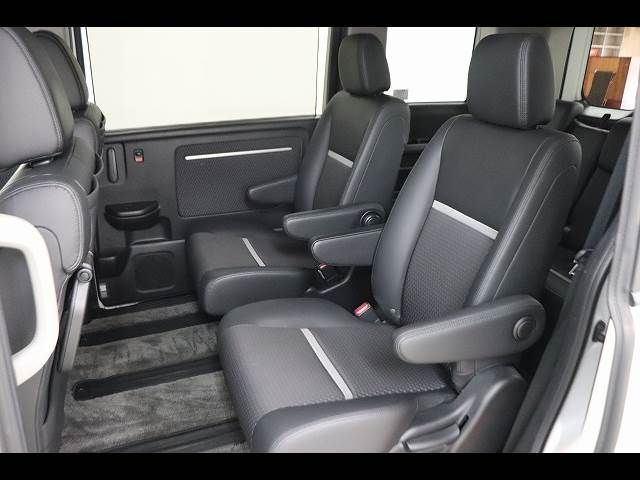 HONDA STEPWAGON SPADA 2017 Image 31