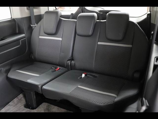 HONDA STEPWAGON SPADA 2017 Image 31