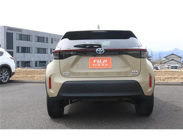 TOYOTA YARIS CROSS HYBRID 2021 Image 31