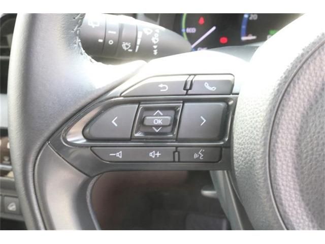 TOYOTA YARIS CROSS HYBRID 2021 Image 31