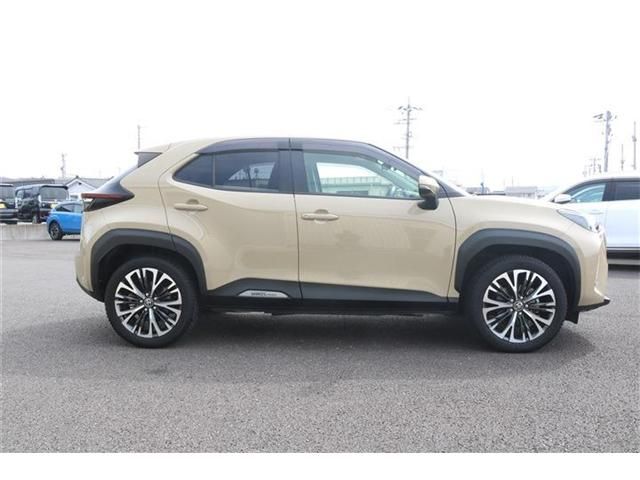 TOYOTA YARIS CROSS HYBRID 2021 Image 31