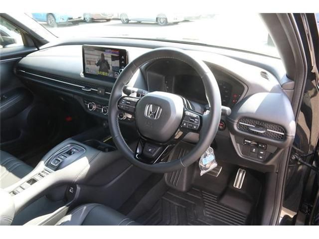 HONDA ZR-V E:HEV 2025 Image 31