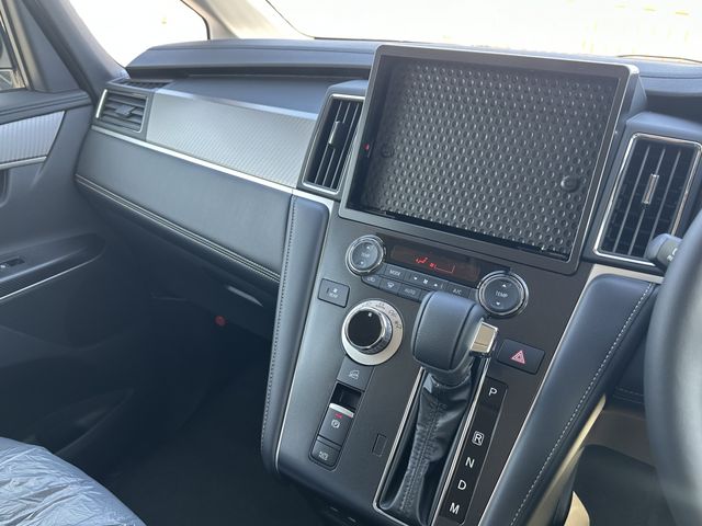 MITSUBISHI DELICA D:5 4WD 2026 Image 31