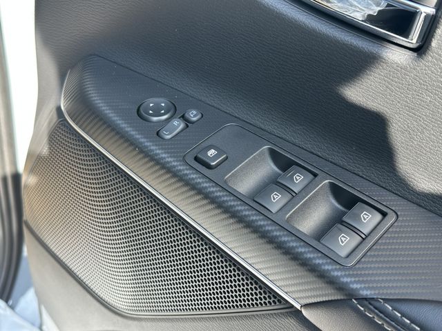 MITSUBISHI DELICA D:5 4WD 2026 Image 31