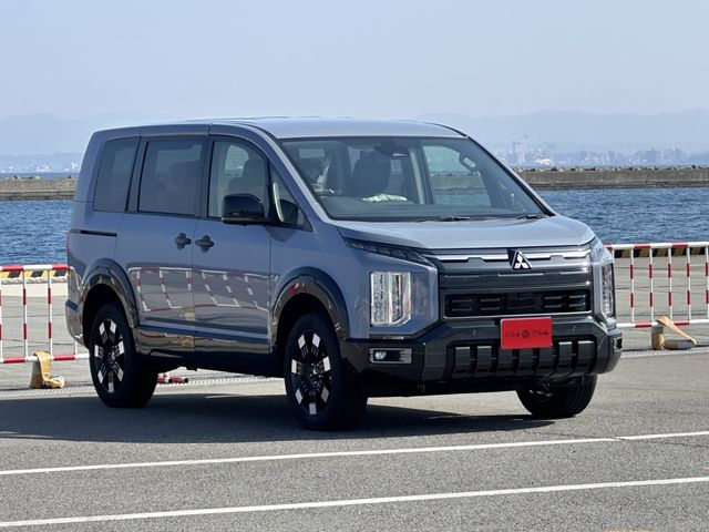 MITSUBISHI DELICA D:5 4WD 2026 Image 31