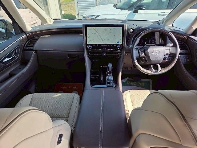 TOYOTA ALPHARD HYBRID 2024 Image 31