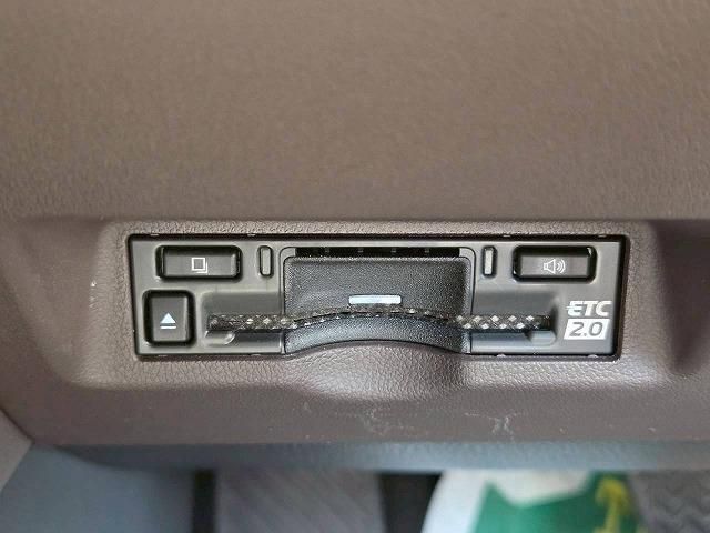 TOYOTA ALPHARD HYBRID 2024 Image 31