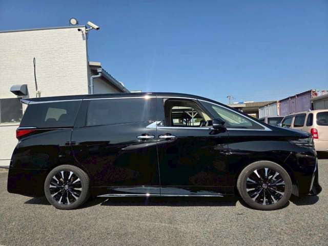 TOYOTA ALPHARD HYBRID 2024 Image 31