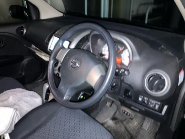 NISSAN NOTE 2012 Image 31