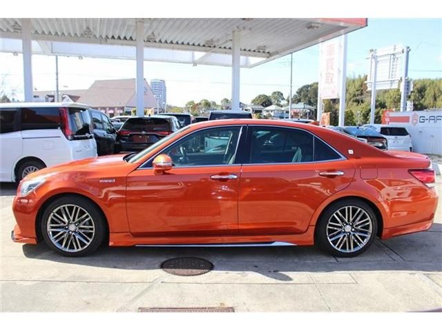 TOYOTA CROWN SEDAN HYBRID 2016 Image 31