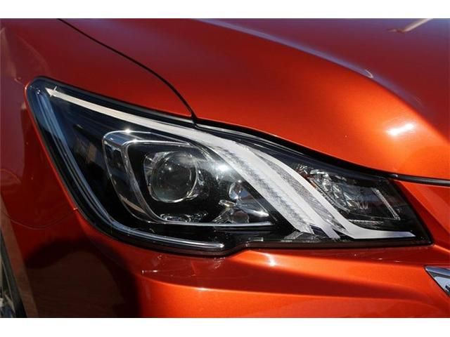 TOYOTA CROWN SEDAN HYBRID 2016 Image 31