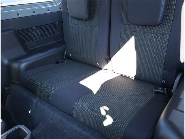 SUZUKI JIMNY SIERRA 2025 Image 31