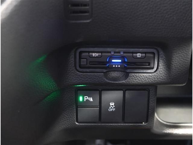 HONDA N BOX CUSTOM 2023 Image 31