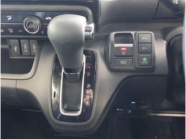 HONDA N BOX CUSTOM 2023 Image 31