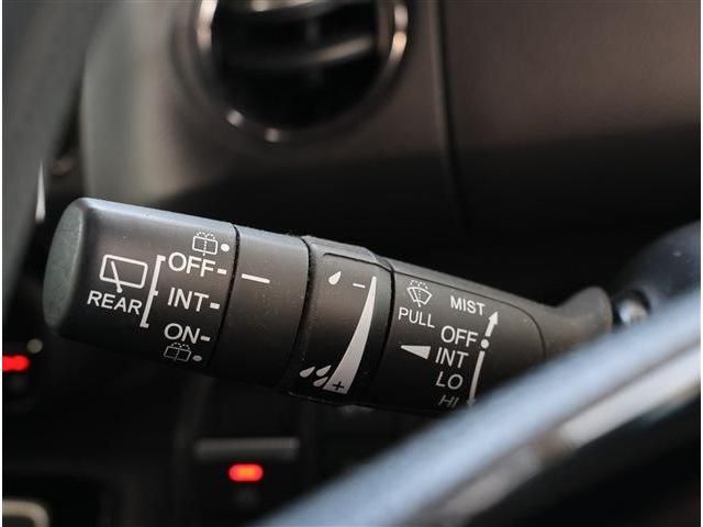 HONDA N BOX CUSTOM 2023 Image 31