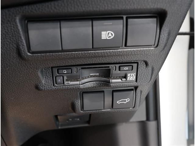 TOYOTA COROLLA CROSS HYBRID 2026 Image 31