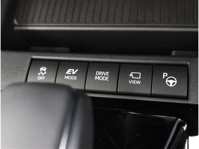 TOYOTA COROLLA CROSS HYBRID 2026 Image 31