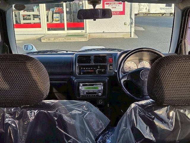 SUZUKI JIMNY 4WD 2002 Image 31