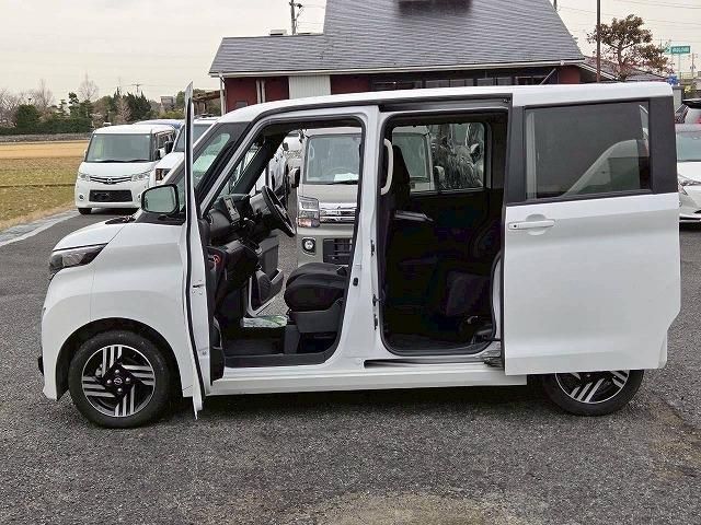 NISSAN ROOX 2023 Image 31