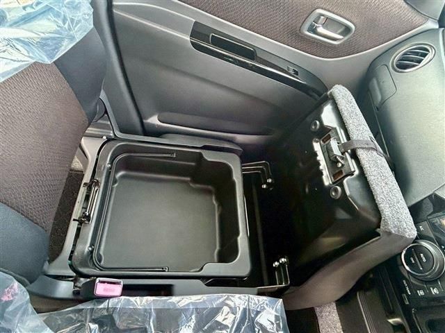 NISSAN ROOX 2012 Image 31