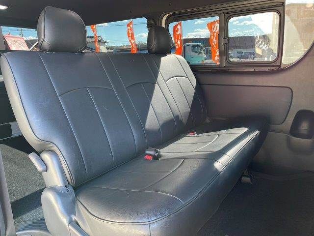 TOYOTA HIACE VAN 4WD 2019 Image 31