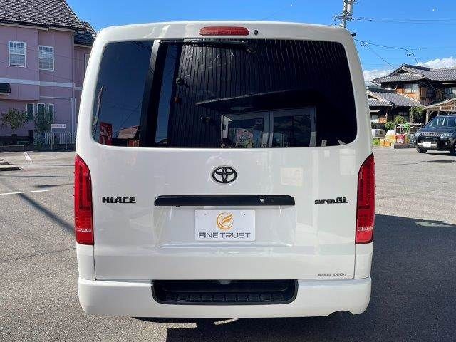 TOYOTA HIACE VAN 4WD 2019 Image 31
