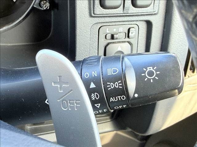 MITSUBISHI DELICA D:5 4WD 2011 Image 31