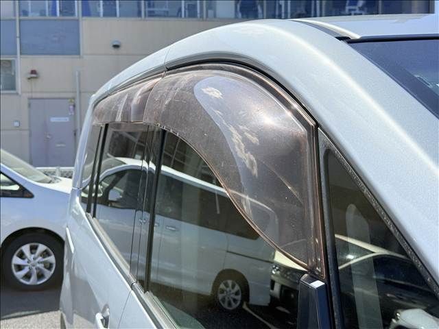 MITSUBISHI DELICA D:5 4WD 2011 Image 31