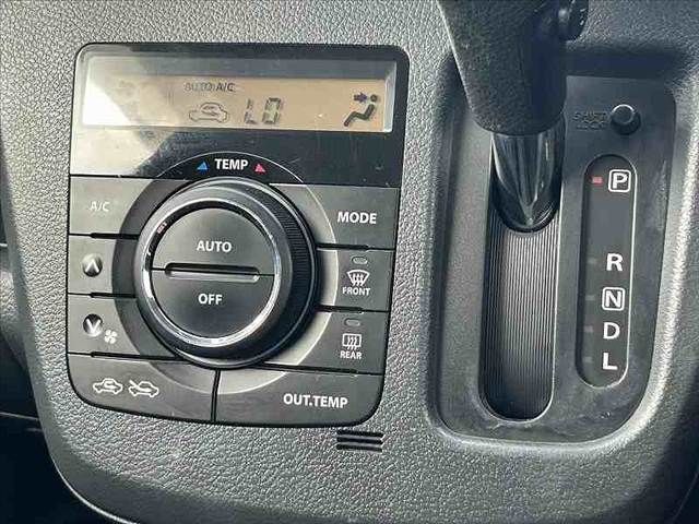 SUZUKI WAGON R STINGRAY 2013 Image 31